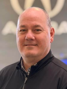Steve Genova at Jay Wolfe Acura Sales Department